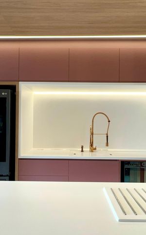 Apartamento à venda com 71m², 2 quartos e 1 vaga Apartamento à venda com 71m², 2 quartos e 1 vagaCozinha
