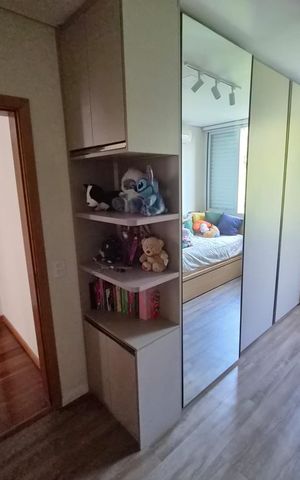 Casa de condomínio para alugar com 300m², 4 quartos e 2 vagas Casa de condomínio para alugar com 300m², 4 quartos e 2 vagasQuarto