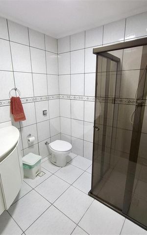 Casa à venda com 117m², 2 quartos e 2 vagas