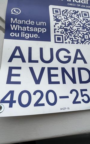 Casa à venda com 250m², 3 quartos e 3 vagas Casa à venda com 250m², 3 quartos e 3 vagasPlaca AHZP-18