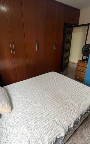 Casa à venda com 250m², 3 quartos e 3 vagas Casa à venda com 250m², 3 quartos e 3 vagasQuarto 2