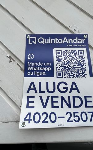 Casa à venda com 250m², 3 quartos e 3 vagas Casa à venda com 250m², 3 quartos e 3 vagasPlaca AHZP-18