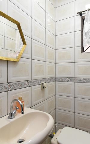 Casa à venda com 202m², 3 quartos e 3 vagasLavabo