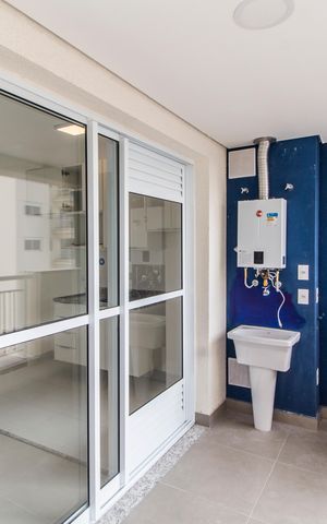 Apartamento para alugar com 56m², 2 quartos e 2 vagas Apartamento para alugar com 56m², 2 quartos e 2 vagasVaranda