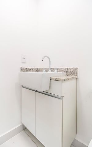 Apartamento para alugar com 56m², 2 quartos e 2 vagas Apartamento para alugar com 56m², 2 quartos e 2 vagasBanheiro 2