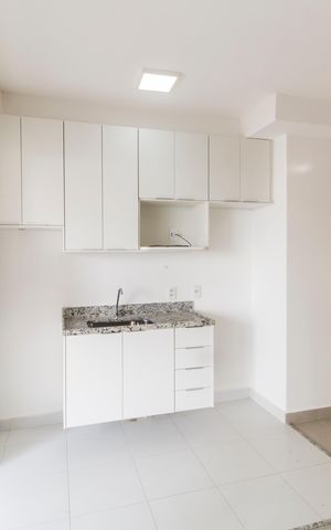 Apartamento para alugar com 55m², 2 quartos e 2 vagas Apartamento para alugar com 55m², 2 quartos e 2 vagasCozinha
