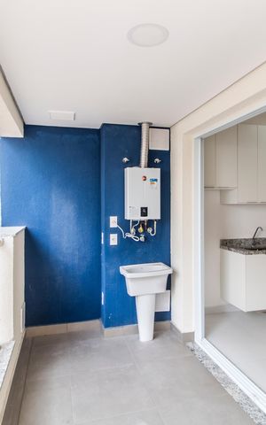 Apartamento para alugar com 55m², 2 quartos e 2 vagas Apartamento para alugar com 55m², 2 quartos e 2 vagasVaranda