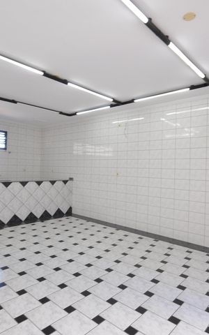 Casa à venda com 220m², 3 quartos e 3 vagasSalão de festas