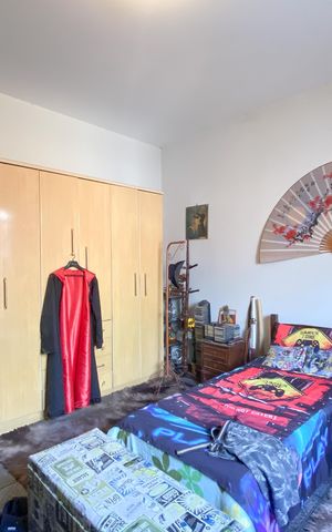 Casa à venda com 210m², 2 quartos e 2 vagas