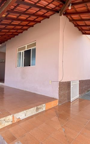 Casa à venda com 210m², 2 quartos e 2 vagas