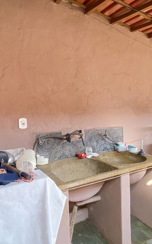 Casa à venda com 210m², 2 quartos e 2 vagas