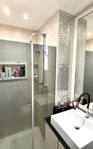 Apartamento à venda com 60m², 3 quartos e 1 vaga Apartamento à venda com 60m², 3 quartos e 1 vagaBanheiro