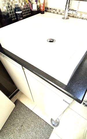 Apartamento à venda com 60m², 3 quartos e 1 vaga Apartamento à venda com 60m², 3 quartos e 1 vagaBanheiro