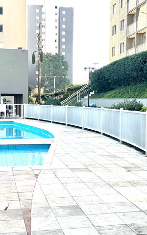 Apartamento à venda com 60m², 3 quartos e 1 vaga Apartamento à venda com 60m², 3 quartos e 1 vagaÁrea comum - Piscina