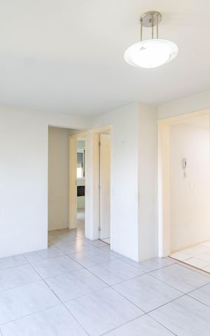 Apartamento à venda com 54m², 2 quartos e 1 vaga Apartamento à venda com 54m², 2 quartos e 1 vagaSala