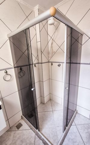 Casa à venda com 159m², 2 quartos e sem vaga Casa à venda com 159m², 2 quartos e sem vagaBanheiro 1