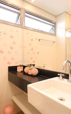 Apartamento à venda com 104m², 3 quartos e 2 vagasBanheiro da Suíte 2