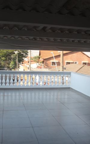 Casa para alugar com 202m², 4 quartos e 2 vagasSacada
