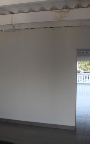 Casa para alugar com 202m², 4 quartos e 2 vagasEscritório