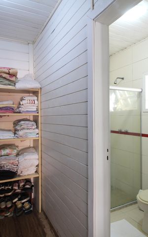 Casa de condomínio à venda com 275m², 5 quartos e 5 vagasQuarto - Closet