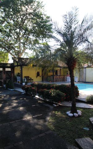 Casa de condomínio à venda com 275m², 5 quartos e 5 vagasÁrea Externa