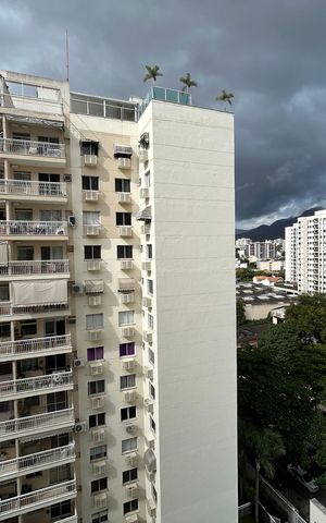 Apartamento à venda com 65m², 2 quartos e 1 vagaVista da varanda