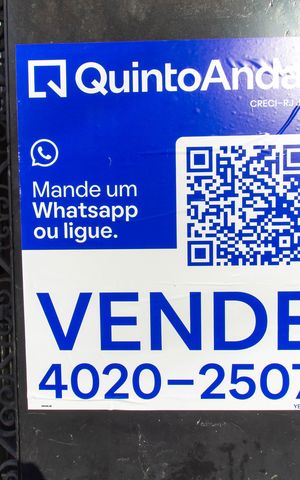 Apartamento à venda com 110m², 3 quartos e sem vaga Apartamento à venda com 110m², 3 quartos e sem vagaplaquinha