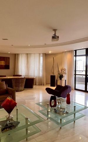 Apartamento à venda com 359m², 4 quartos e 4 vagasSala