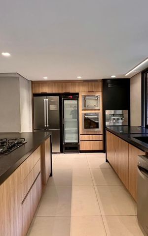 Apartamento à venda com 359m², 4 quartos e 4 vagasÁrea comum