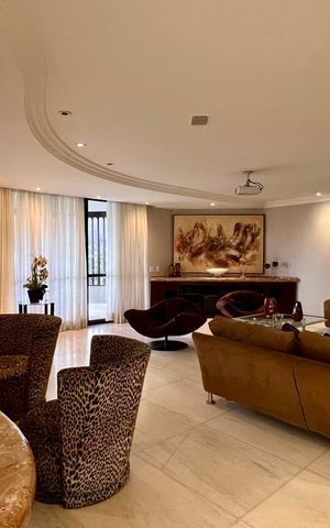 Apartamento à venda com 359m², 4 quartos e 4 vagasSala