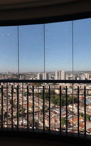 Apartamento para alugar com 340m², 5 quartos e 4 vagasSacada