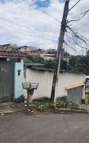 Casa para alugar com 169m², 2 quartos e 1 vaga