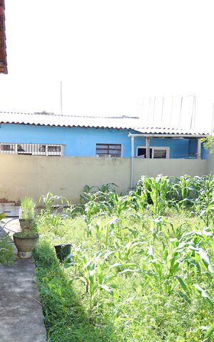 Casa à venda com 110m², 3 quartos e 4 vagasÁrea Externa