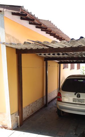 Casa à venda com 110m², 3 quartos e 4 vagasÁrea Externa