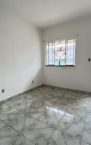 Casa à venda com 200m², 4 quartos e sem vagaSala