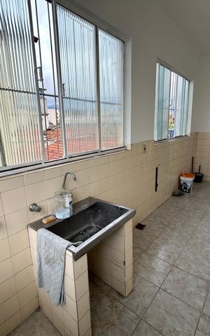 Casa à venda com 200m², 4 quartos e sem vagaÁrea de Serviço