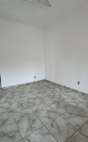 Casa à venda com 200m², 4 quartos e sem vagaSala