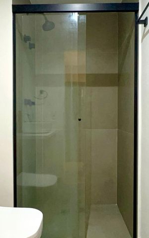 Studio à venda com 27m², 1 quarto e sem vaga Studio à venda com 27m², 1 quarto e sem vagaBanheiro