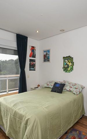 Casa à venda com 480m², 5 quartos e 5 vagasSuíte 2