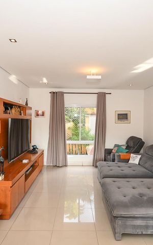 Casa à venda com 480m², 5 quartos e 5 vagasSala de Tv