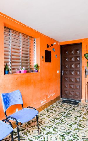 Casa à venda com 230m², 2 quartos e 1 vagaEntrada Social