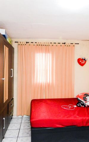 Casa à venda com 230m², 2 quartos e 1 vagaQuarto 2