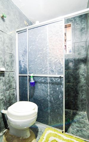 Casa à venda com 230m², 2 quartos e 1 vagaBanheiro - Casa 2