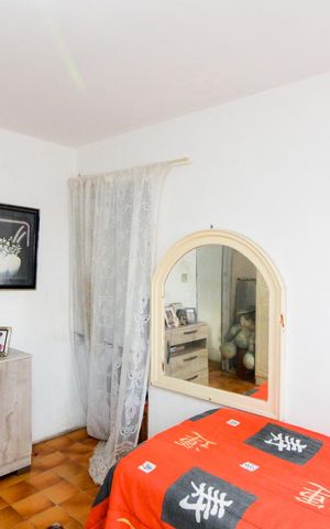 Casa à venda com 230m², 2 quartos e 1 vagaQuarto 1 - Casa 2