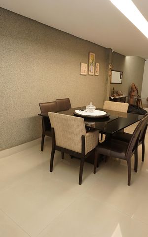 Casa de condomínio à venda com 193m², 4 quartos e 2 vagas