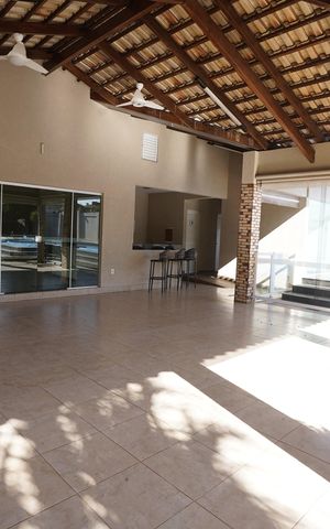 Casa de condomínio à venda com 193m², 4 quartos e 2 vagas