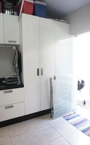 Casa de condomínio à venda com 193m², 4 quartos e 2 vagas