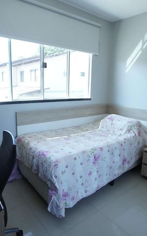 Casa de condomínio à venda com 193m², 4 quartos e 2 vagas