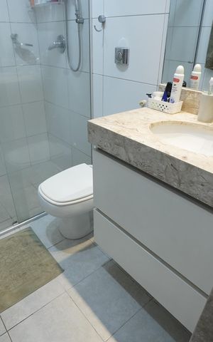Casa de condomínio à venda com 193m², 4 quartos e 2 vagas