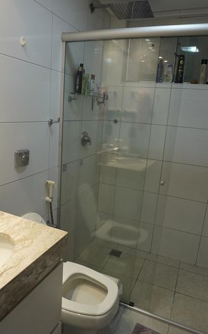 Casa de condomínio à venda com 193m², 4 quartos e 2 vagas